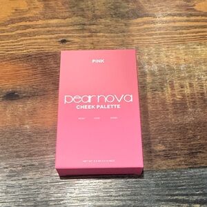 Pear Nova Pink Cheek Palette